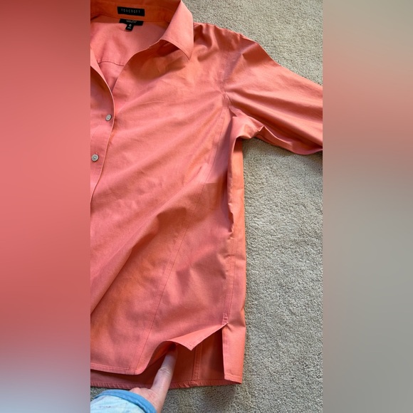 Women's cantaloupe color blouse by Foxcroft. “Non-ironed, shaped fit” - Picture 7 of 10